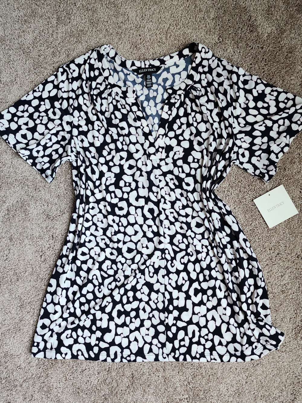 V-Neck Leopard Print Top